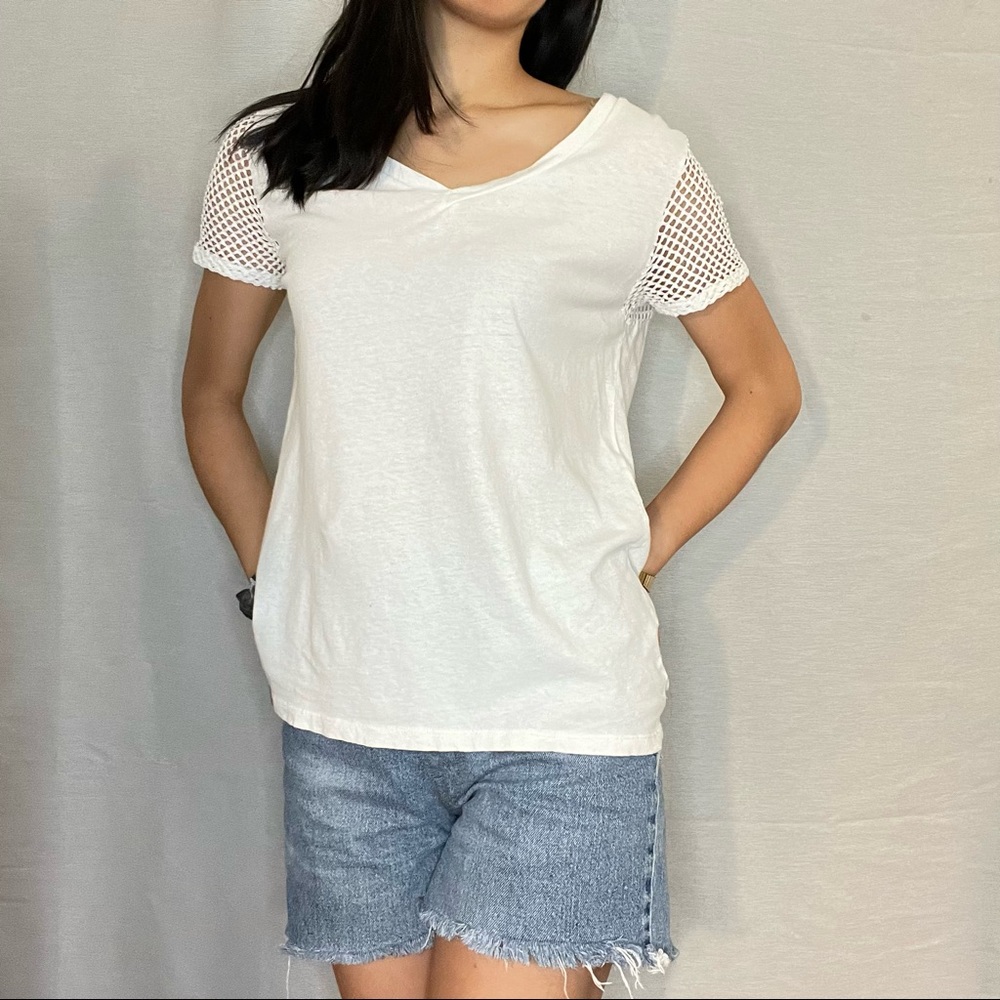 Emma & Sam White Tee XS